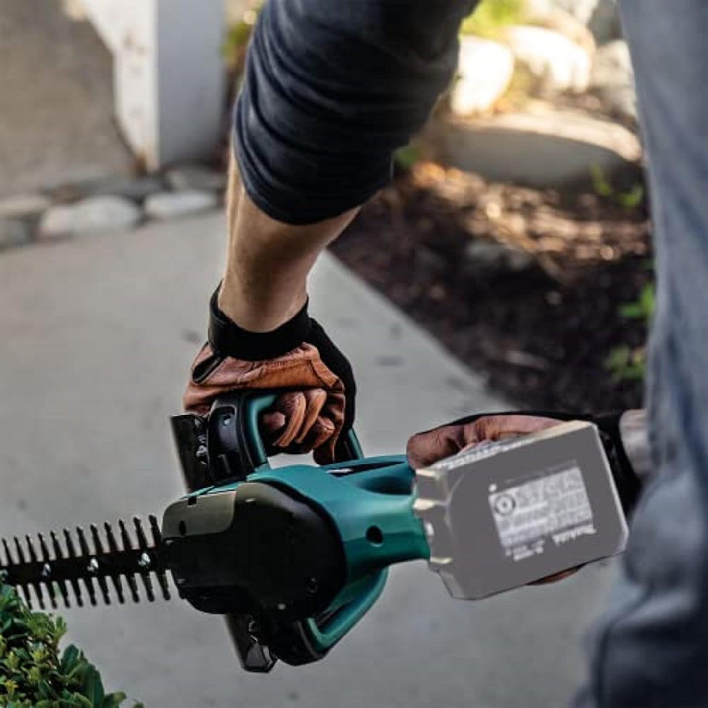 Makita 18V Hedge Trimmer DUH523Z – 52cm Blade, Bare Unit